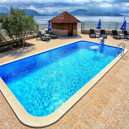 Apartments Maxi Katic Χέρτσεγκ Νόβι Εξωτερικό φωτογραφία