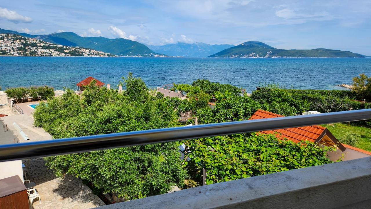Apartments Maxi Katic Χέρτσεγκ Νόβι Εξωτερικό φωτογραφία