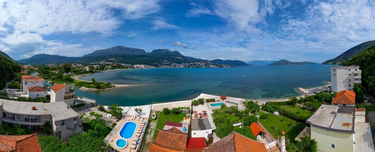 Apartments Maxi Katic Χέρτσεγκ Νόβι Εξωτερικό φωτογραφία