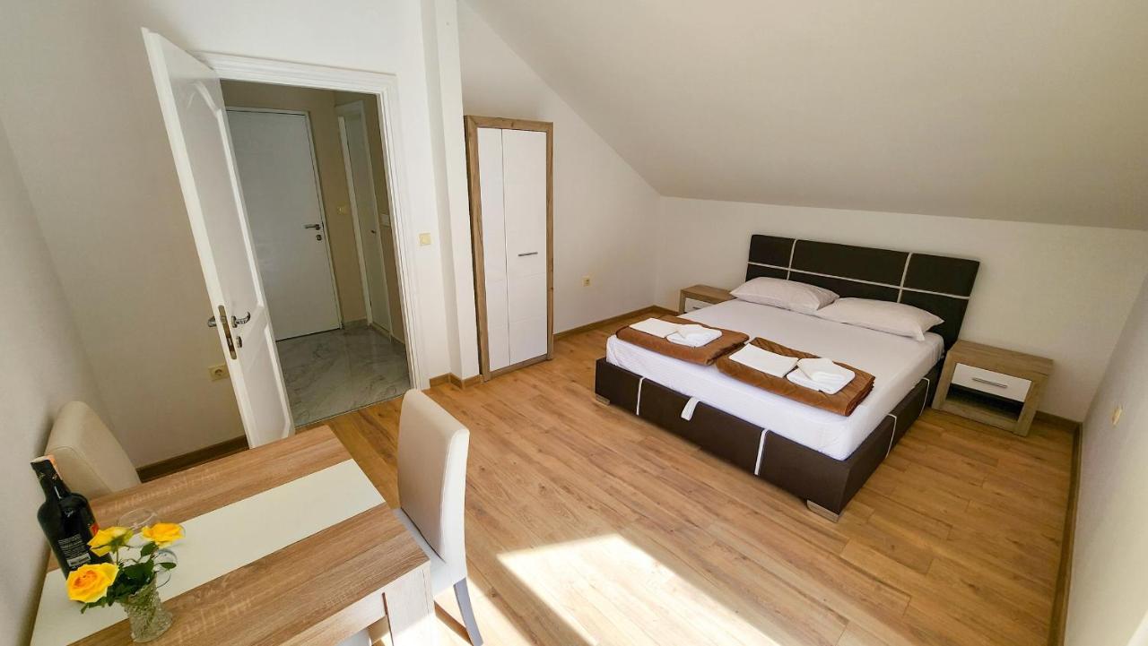 Apartments Maxi Katic Χέρτσεγκ Νόβι Εξωτερικό φωτογραφία