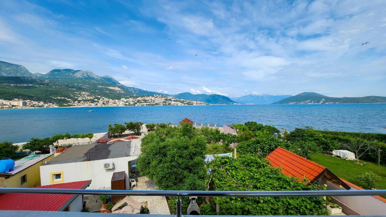 Apartments Maxi Katic Χέρτσεγκ Νόβι Εξωτερικό φωτογραφία