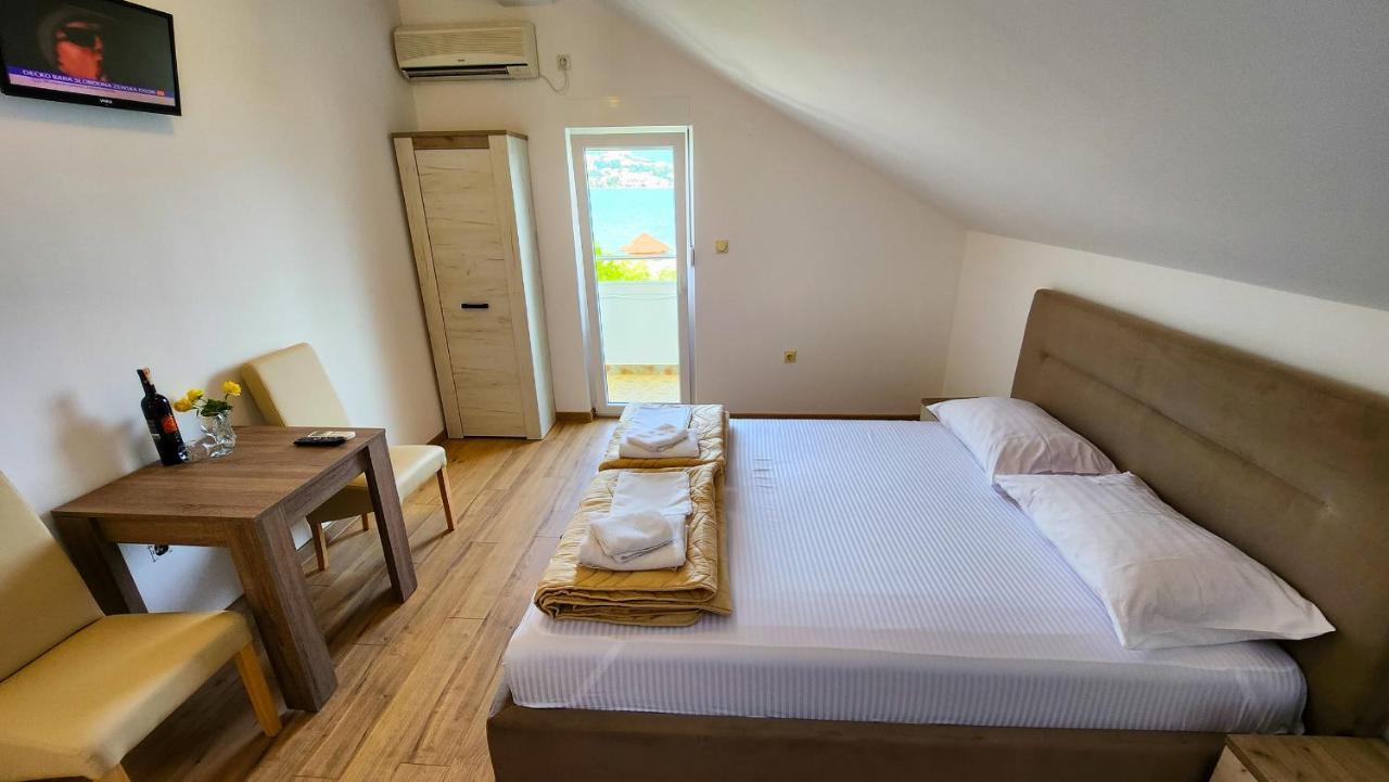 Apartments Maxi Katic Χέρτσεγκ Νόβι Εξωτερικό φωτογραφία
