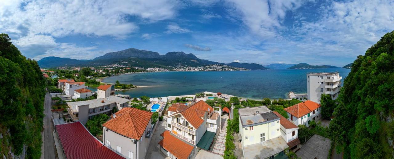 Apartments Maxi Katic Χέρτσεγκ Νόβι Εξωτερικό φωτογραφία