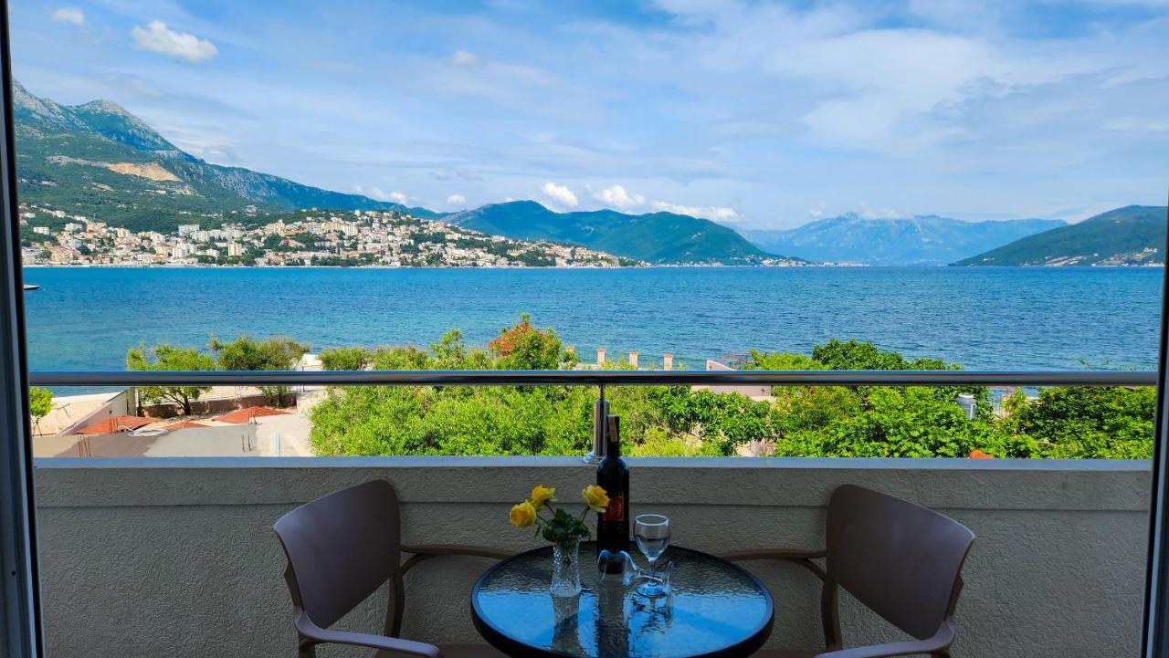 Apartments Maxi Katic Χέρτσεγκ Νόβι Εξωτερικό φωτογραφία
