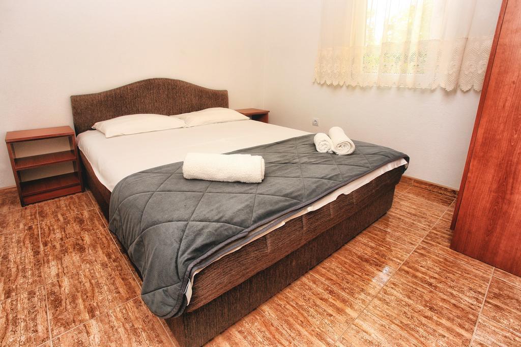 Apartments Maxi Katic Χέρτσεγκ Νόβι Εξωτερικό φωτογραφία