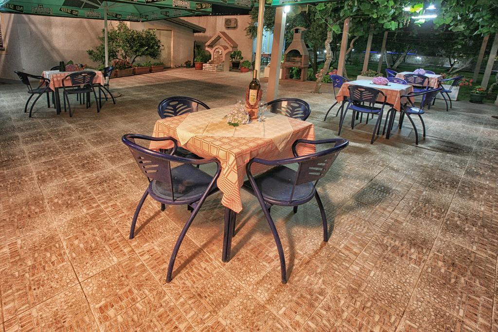 Apartments Maxi Katic Χέρτσεγκ Νόβι Εξωτερικό φωτογραφία