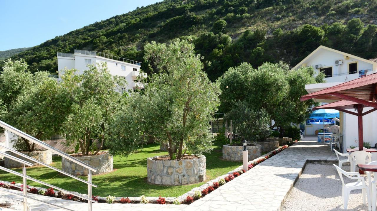 Apartments Maxi Katic Χέρτσεγκ Νόβι Εξωτερικό φωτογραφία